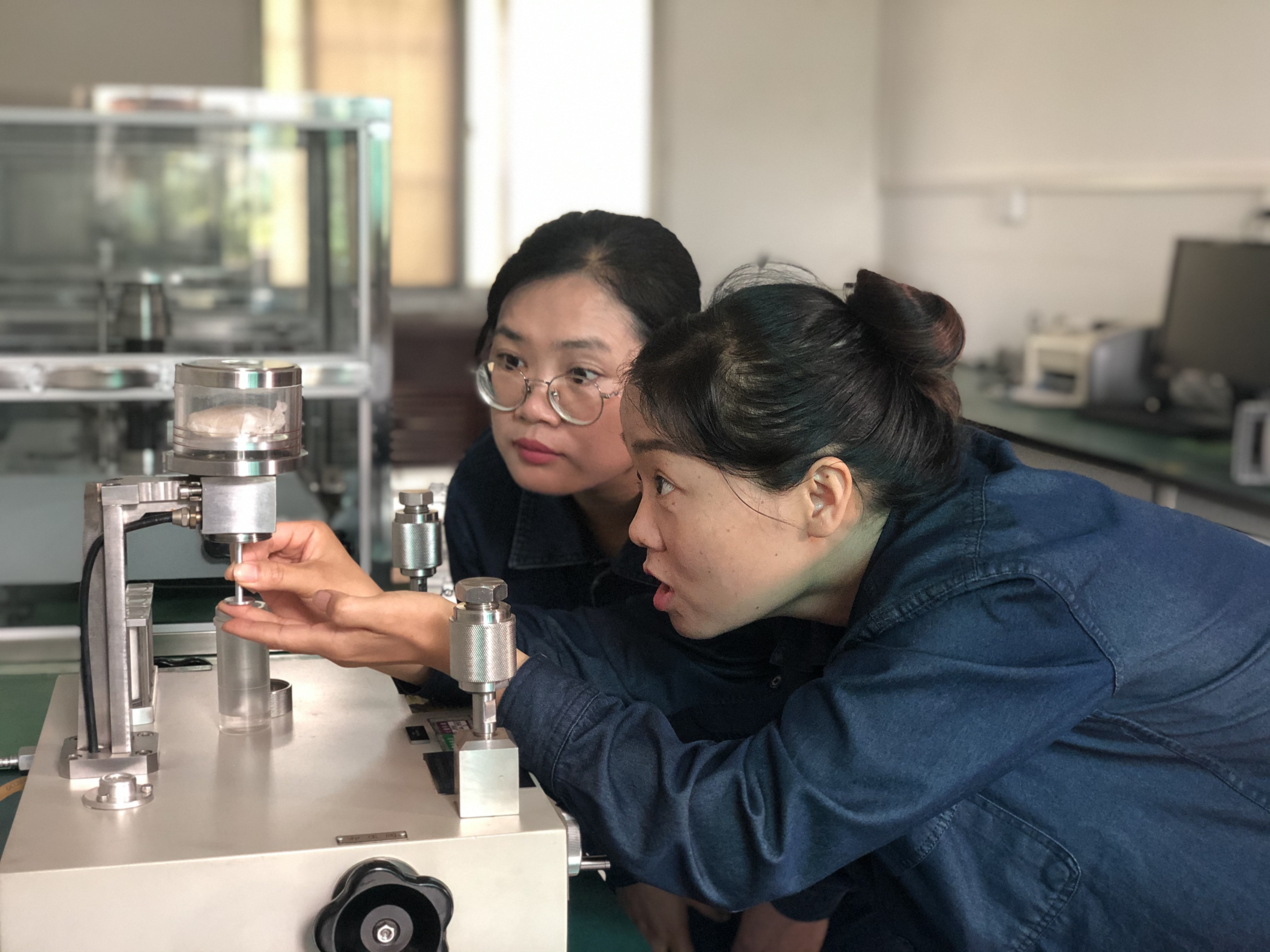 ���g�о�--�ܙz-���w��